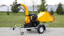 Štěpkovač na benzín s brzděným podvozkem LS 100/27 CB